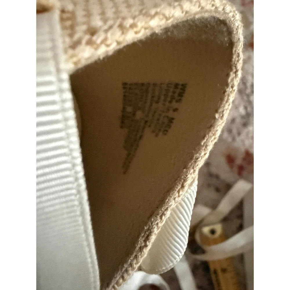 Elle Ivory Floral Lace Espadrille Wedge Heels Ribbon Ankle Tie Womens 9 Feminine